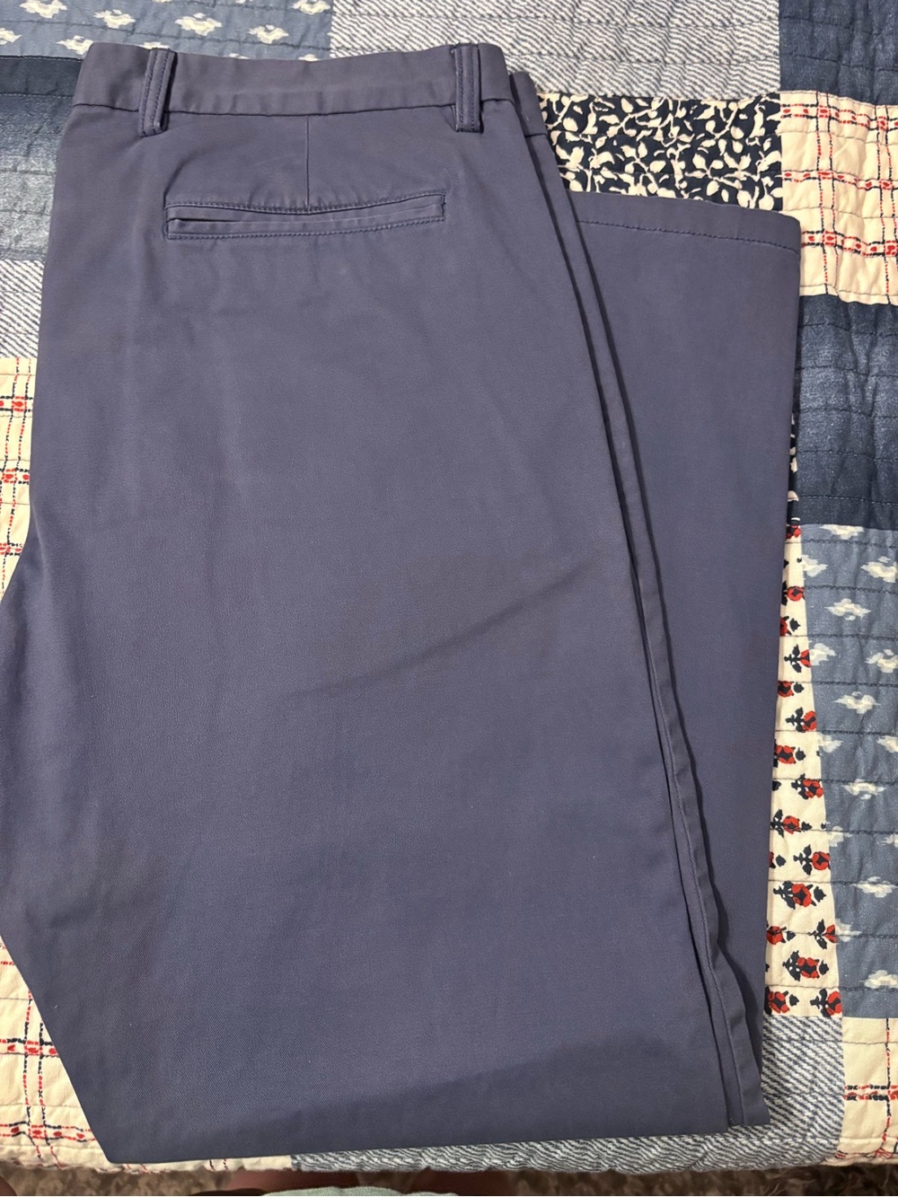Old Navy Men’s Navy Slim Chinos, 38x30
